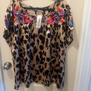 Shop Impressions boutique blouse. NWT